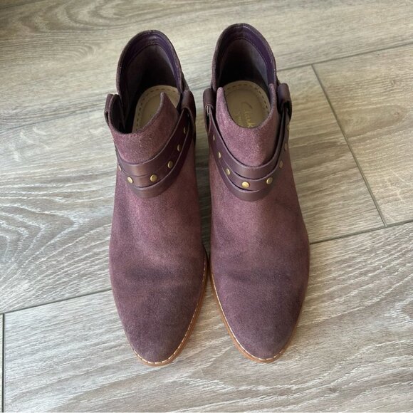 CLARKS Somerset Breccan Purple  Suede Studded Ankle Strap Booties - Picture 3 of 14